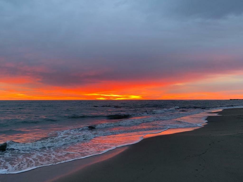 Rome On The Beach Apartment Lido di Ostia Ngoại thất bức ảnh