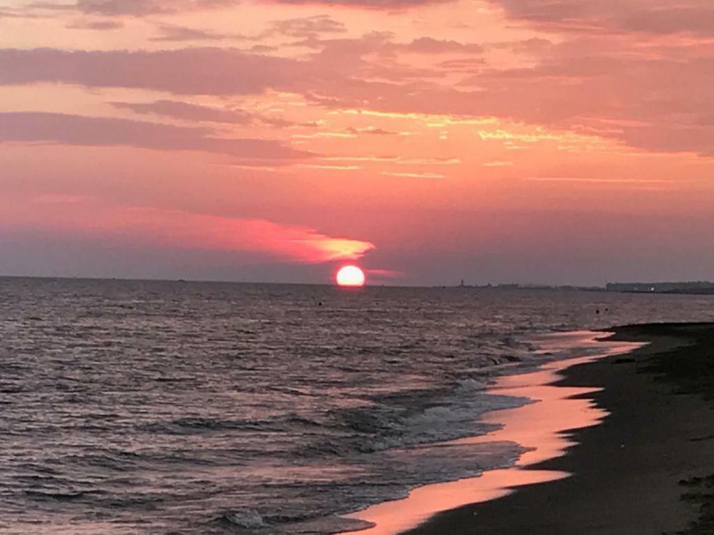 Rome On The Beach Apartment Lido di Ostia Ngoại thất bức ảnh